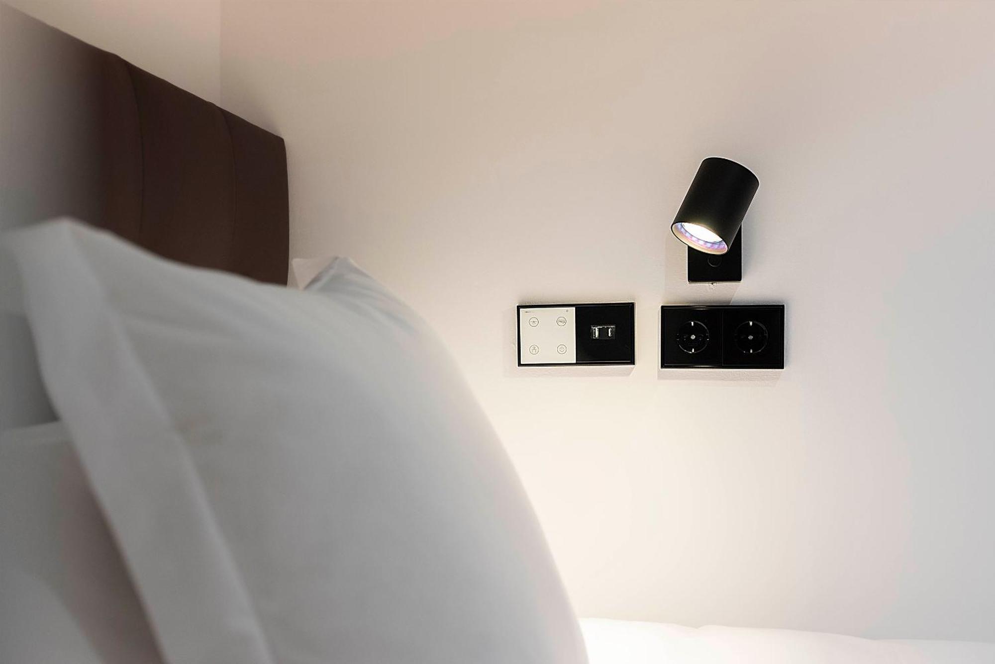 Woohoo Rooms Boutique Luna Madrid Bagian luar foto