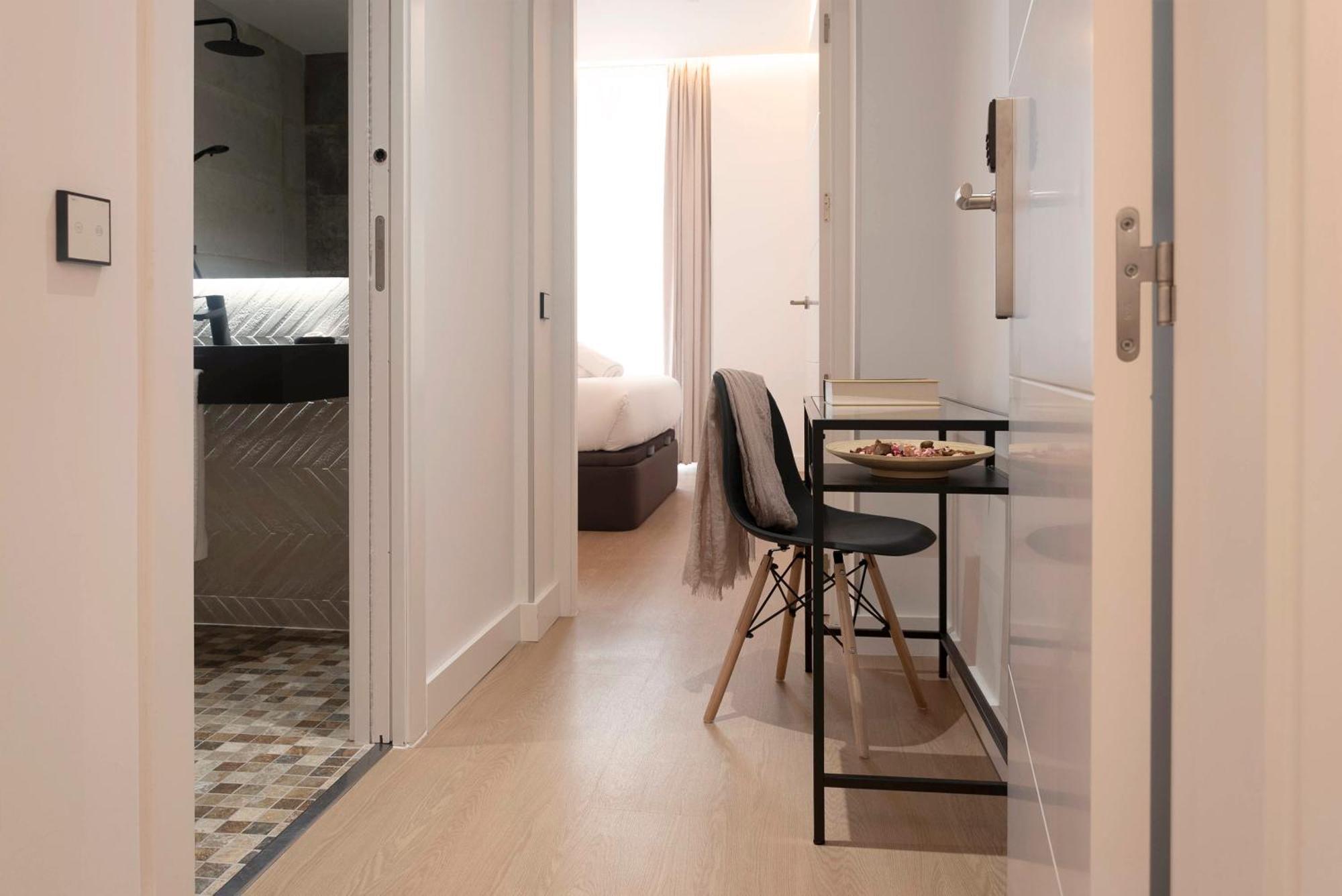 Woohoo Rooms Boutique Luna Madrid Bagian luar foto
